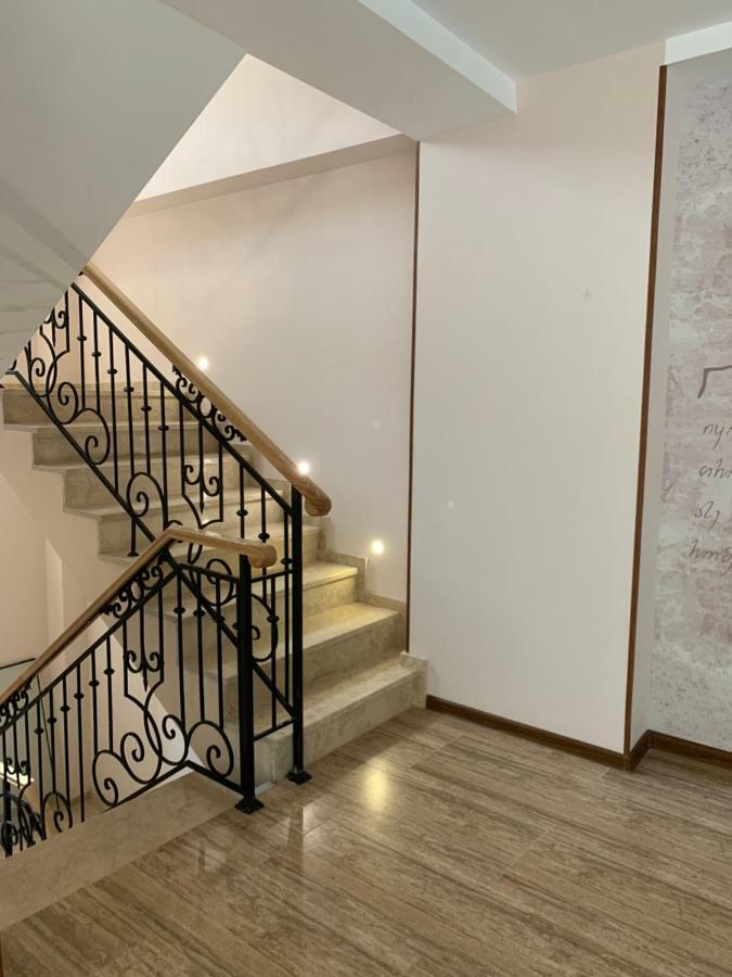 Gala Boutique Hotel Kutaisi Dış mekan fotoğraf