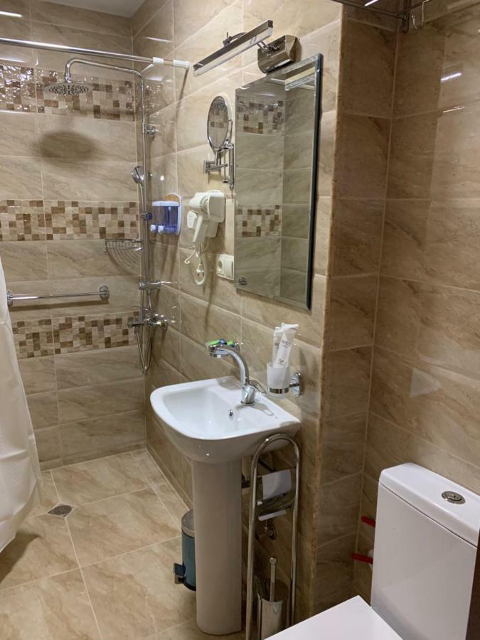 Gala Boutique Hotel Kutaisi Dış mekan fotoğraf